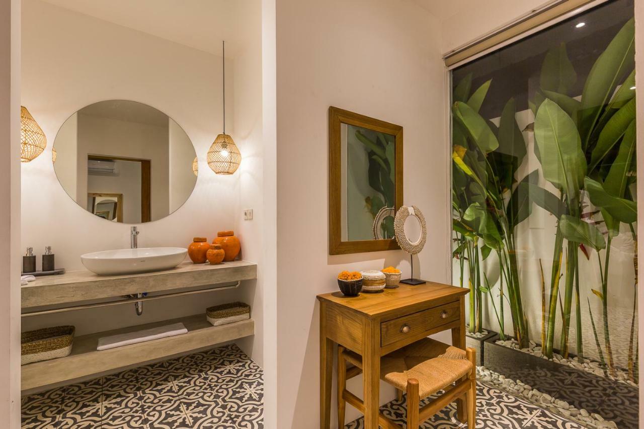 Villa Hoi By Alfred In Bali Seminyak Exteriör bild